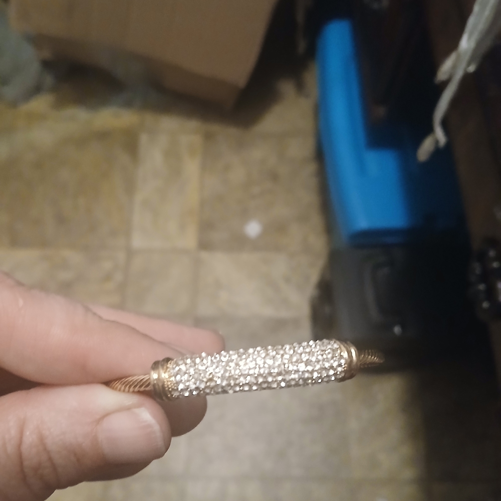 Shoe Dazzle Gold Crystal Reptile Accent Bracelet